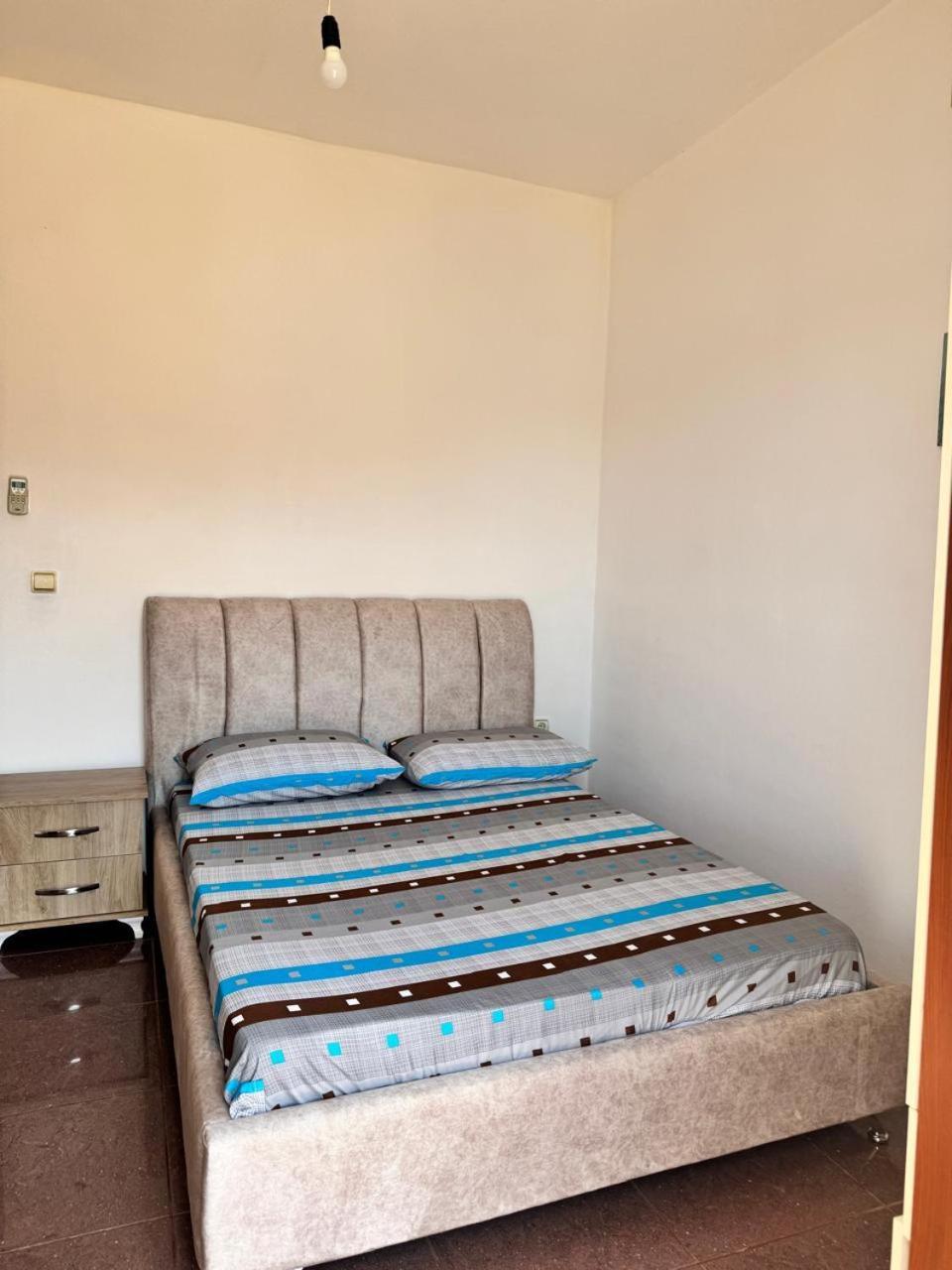Beachfront Apartment Himarë Exteriér fotografie